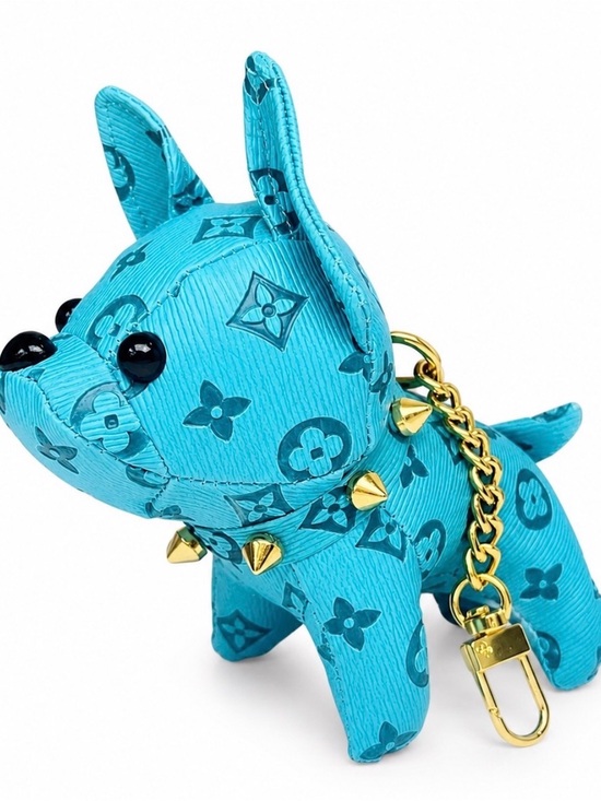 Accessories - Luxury Blue Dog Key Charm with Gold Chain and Studs
